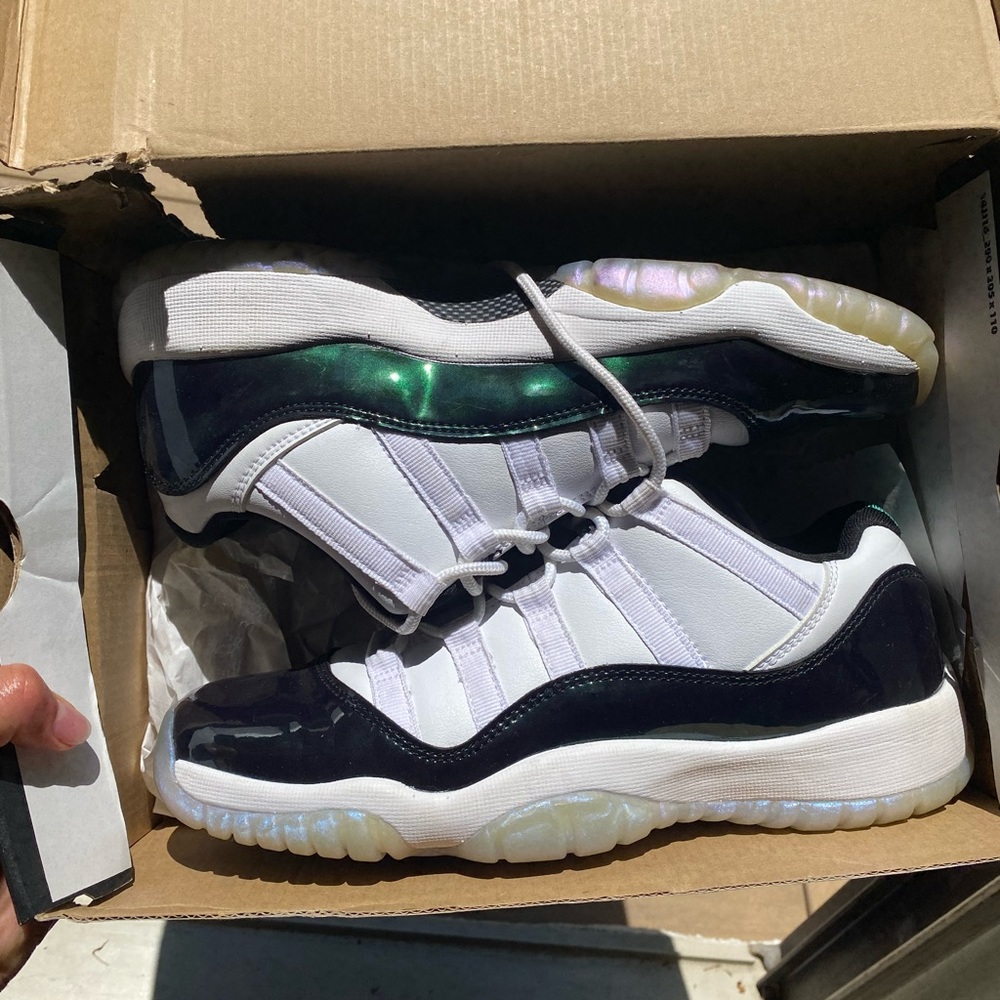 Air Jordan 11 Retro Low BG